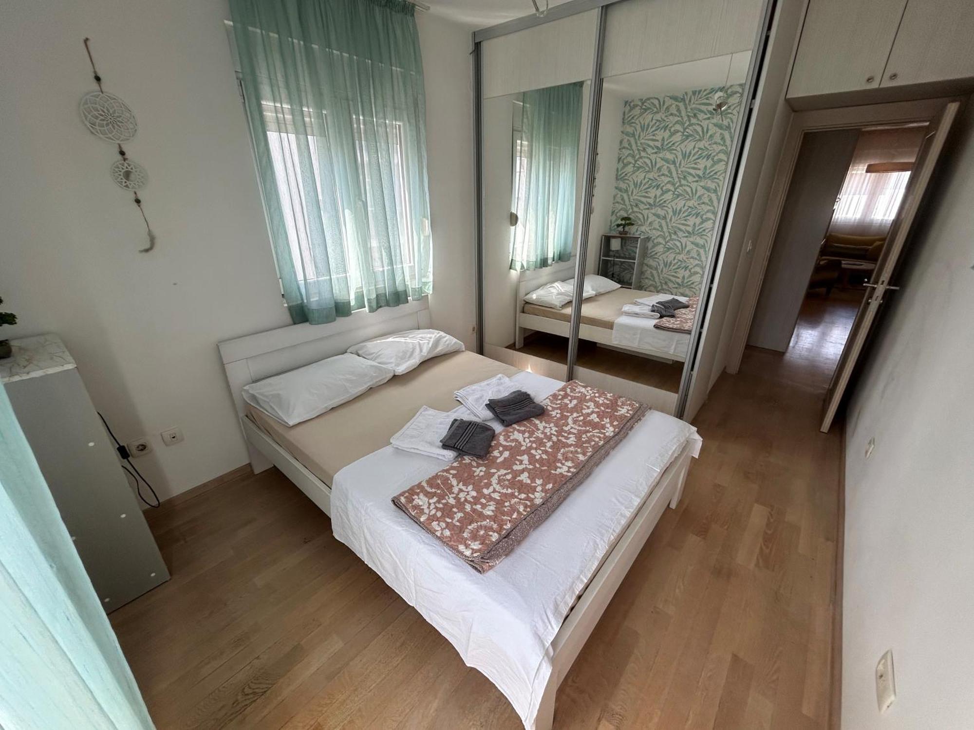 Ana'S 2 Bedrooms Lovely Flat Podgorica Exteriör bild